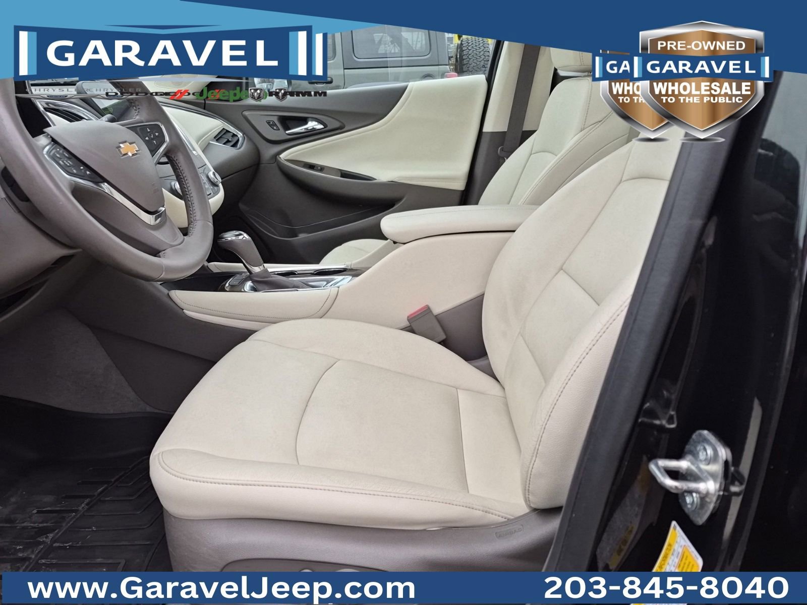 Used 2019 Chevrolet Malibu LT w/ Leather Package image 4