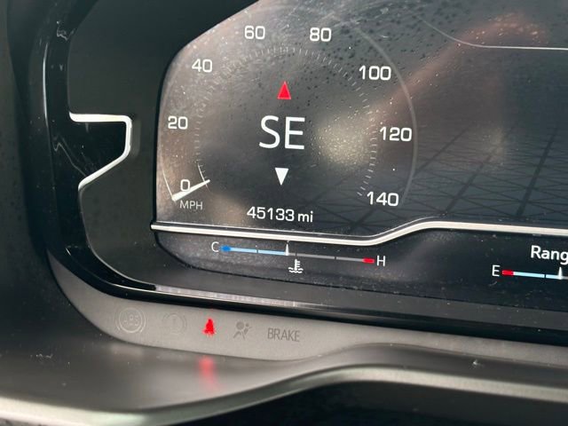 Used 2024 GMC Yukon XL Denali image 4