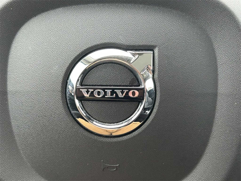 Used 2024 Volvo S60 B5 Core image 35