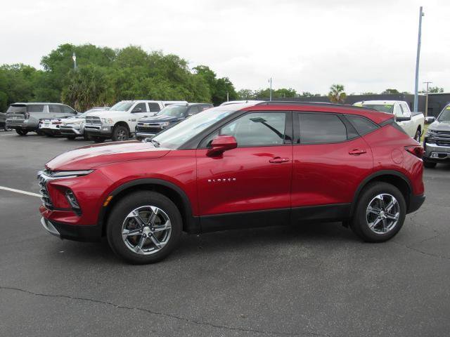 Certified 2024 Chevrolet Blazer LT w/ Convenience Package FWD image 2