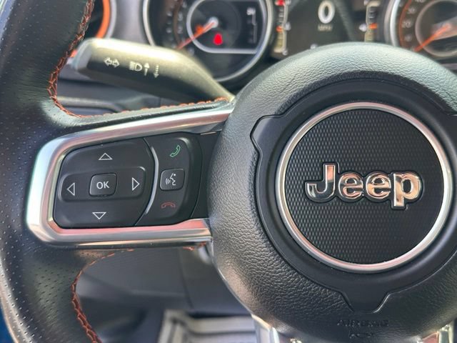 Used 2023 Jeep Gladiator Mojave w/ Cold Weather Group AWD/4WD image 22
