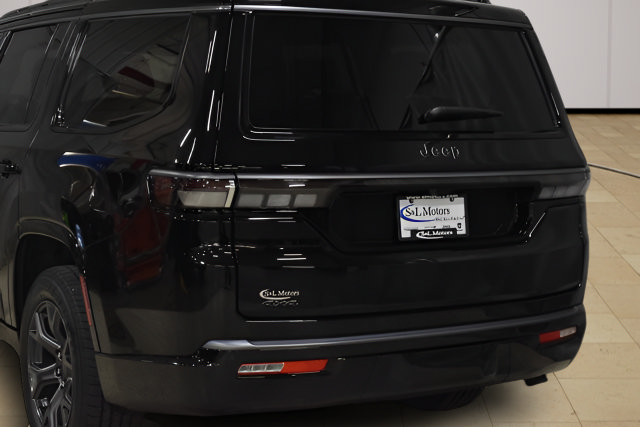 New 2026 Jeep Grand Wagoneer Limited w/ Premium Group II AWD/4WD image 36