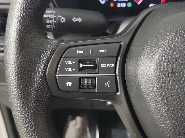 Used 2025 Honda CR-V LX image 23