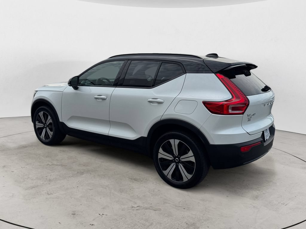 Certified 2023 Volvo XC40 Recharge Plus w/ Protection Package Premier AWD/4WD image 4