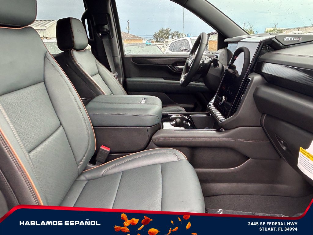 New 2026 GMC Yukon AT4 w/ AT4 Premium Package AWD/4WD image 21