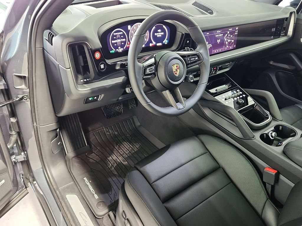 New 2026 Porsche Cayenne AWD/4WD image 4