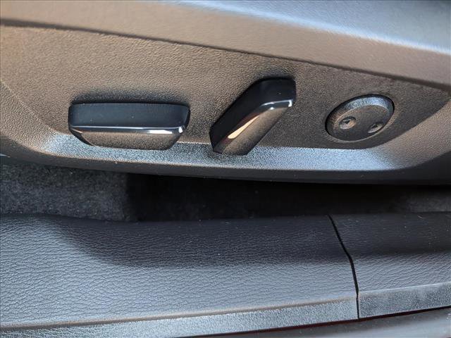 Used 2024 Mitsubishi Outlander SE image 29