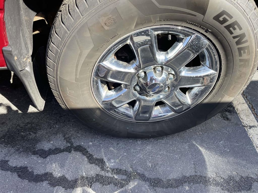 Used 2014 Ford F150 XLT w/ XLT Chrome Package image 6