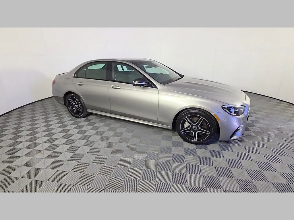 Used 2023 Mercedes-Benz E 350 4MATIC Sedan image 33