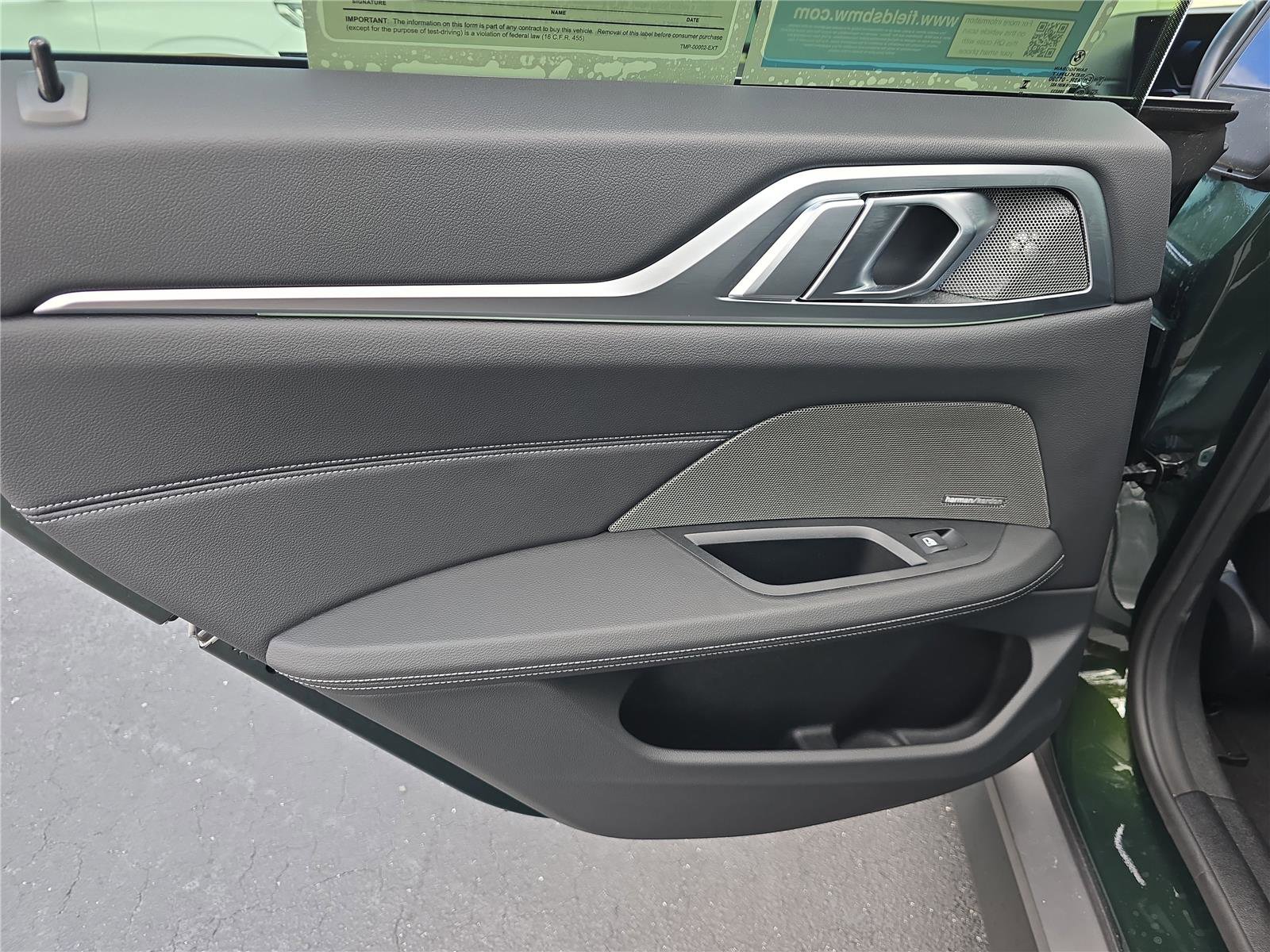 Used 2023 BMW i4 eDrive35 w/ Premium Package image 9