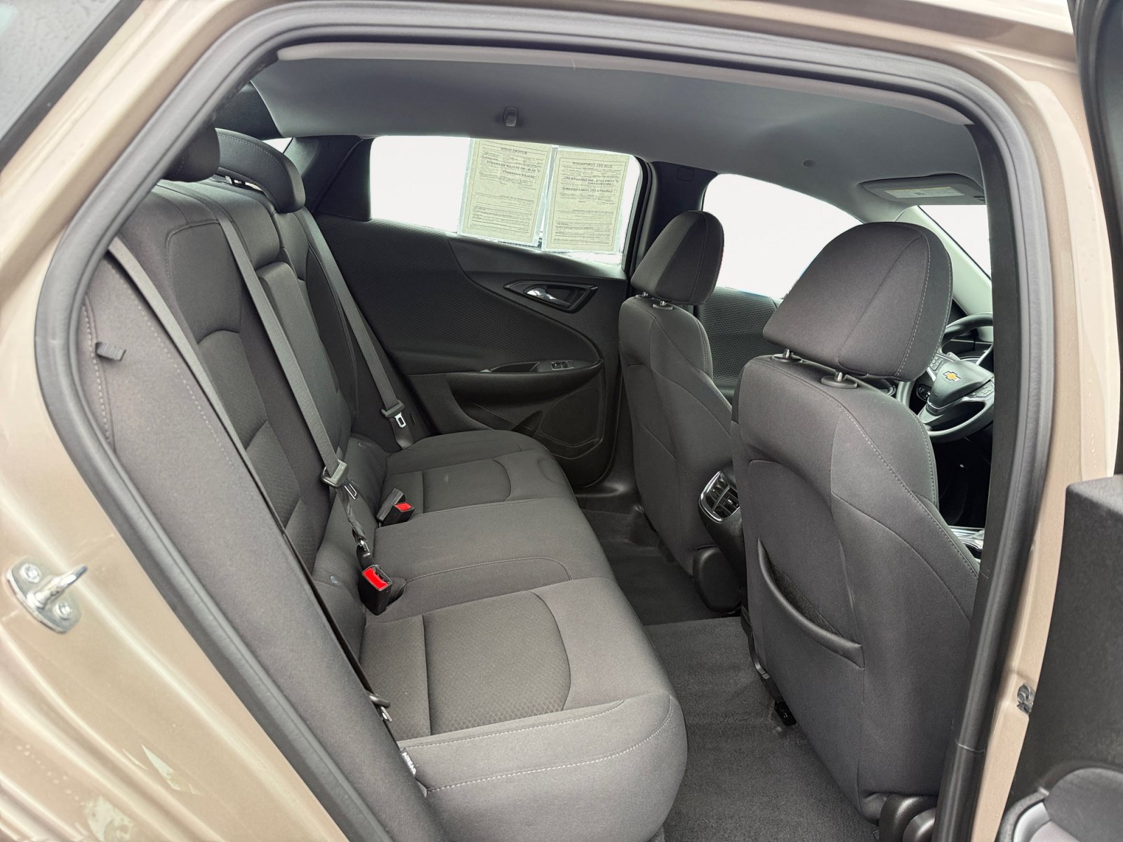 Used 2023 Chevrolet Malibu LT FWD image 18