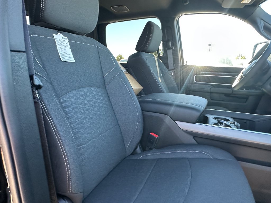 New 2026 RAM 2500 Big Horn AWD/4WD image 14
