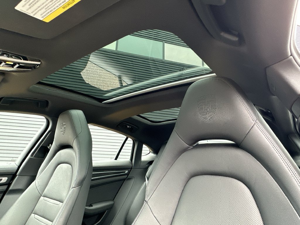 Certified 2023 Porsche Panamera 4 Platinum Edition AWD/4WD image 14