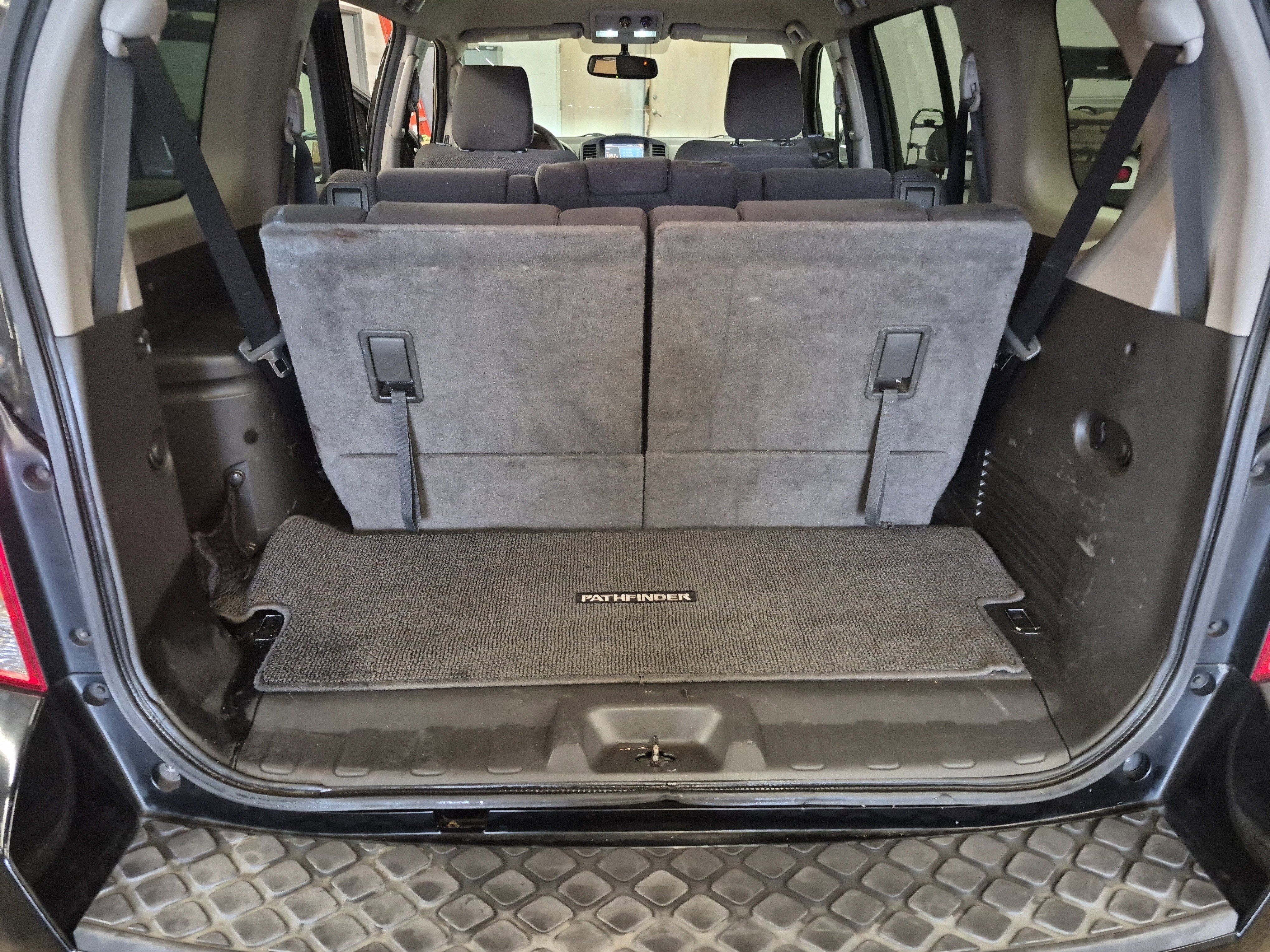 Used 2011 Nissan Pathfinder SV w/ Protection Pkg RWD image 16