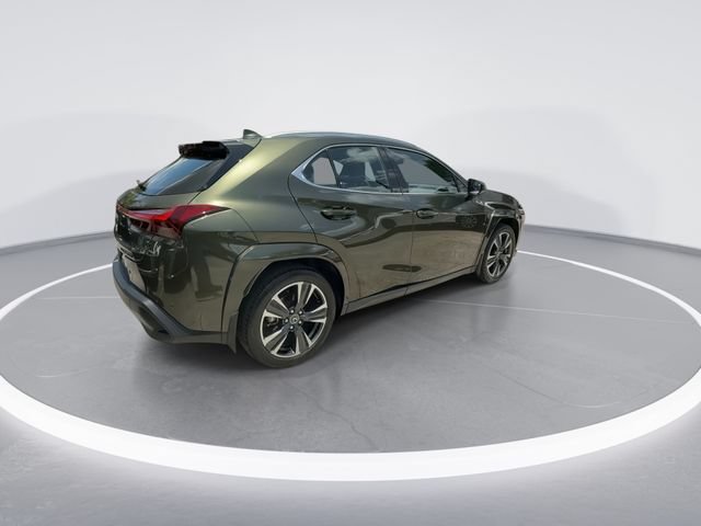 Used 2025 Lexus UX 300h AWD w/ Accessory Package (Z2) image 8