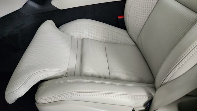 New 2026 Volvo XC90 T8 Ultra w/ Protection Package Premier AWD/4WD image 13