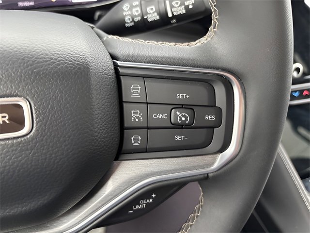 Used 2022 Jeep Wagoneer Series I image 11