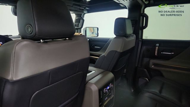 Used 2025 GMC Hummer EV 3X w/ LPO, Illumination Package AWD/4WD image 33