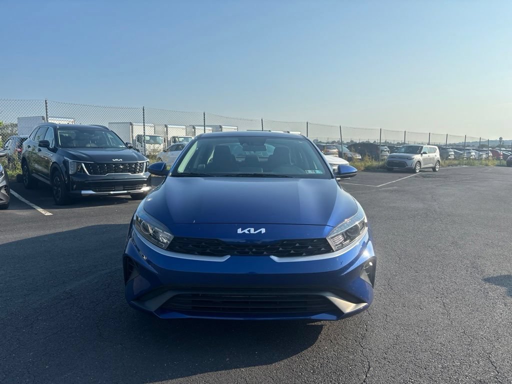 Certified 2022 Kia Forte LXS FWD image 8