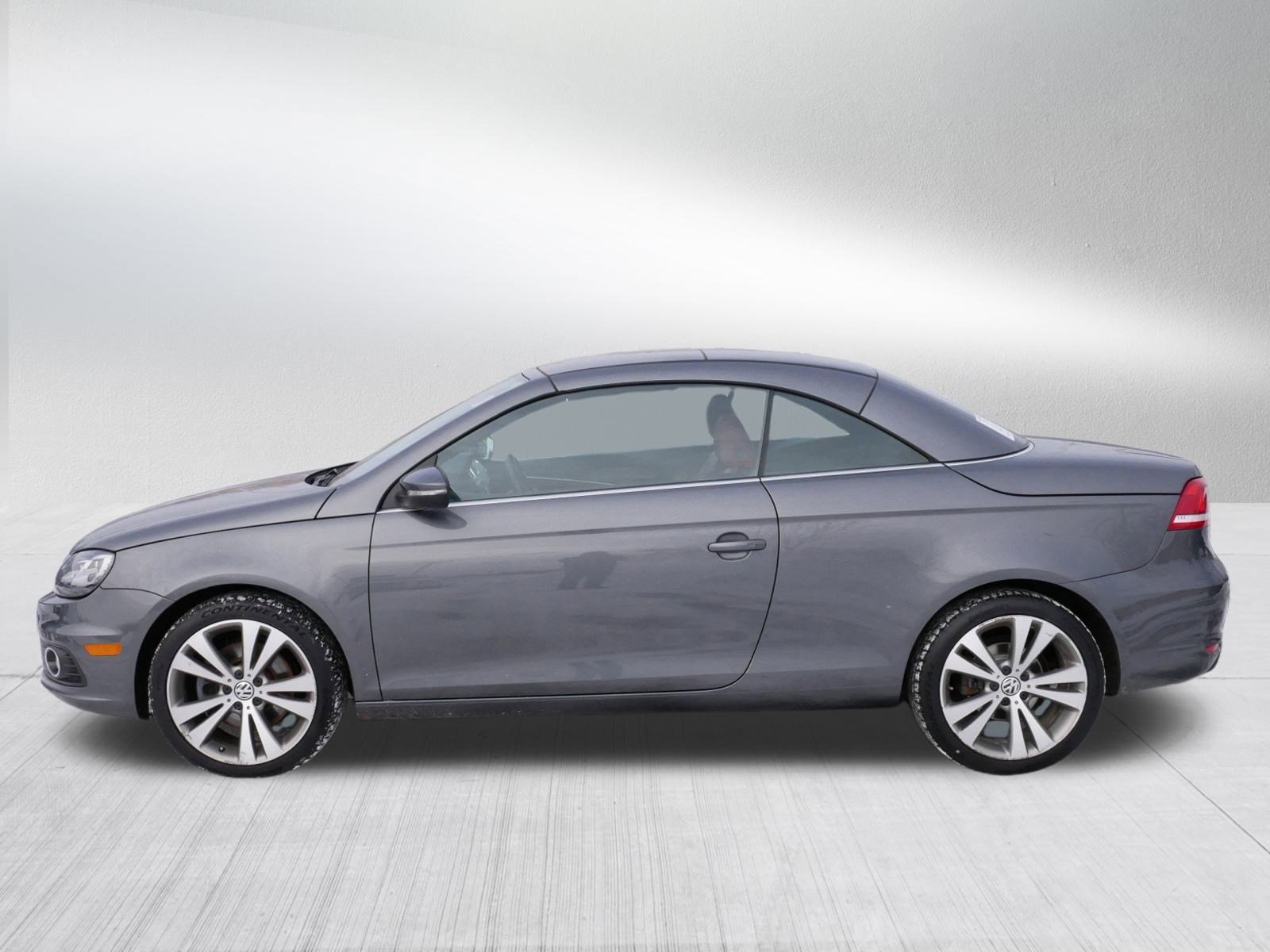 Used 2013 Volkswagen Eos Lux image 4