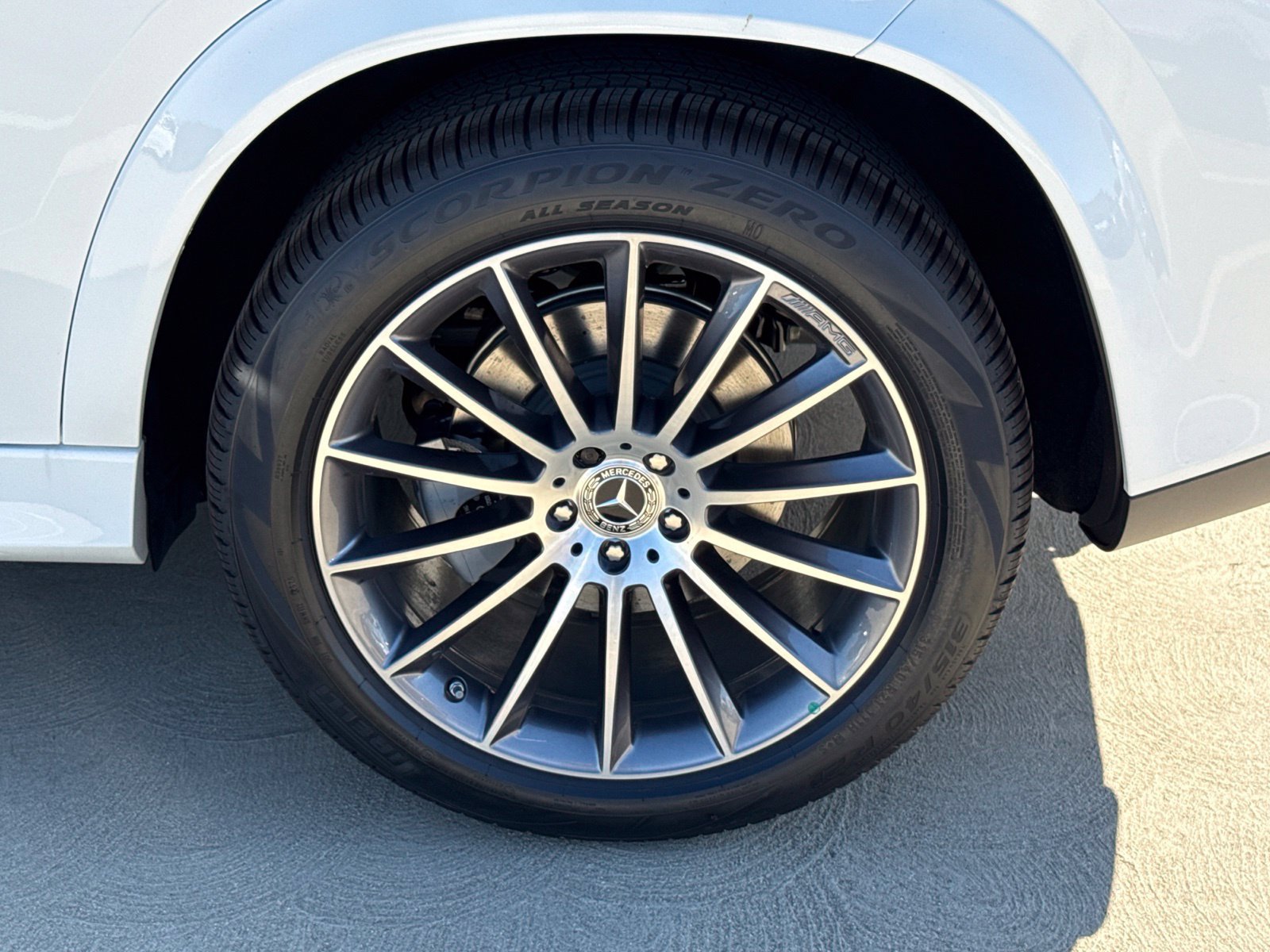 New 2027 Mercedes-Benz GLE 450 4MATIC image 14