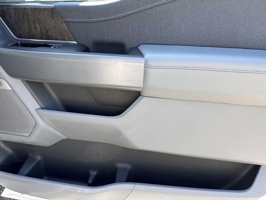 Used 2021 Ford F150 Lariat w/ Equipment Group 501A Mid AWD/4WD image 14