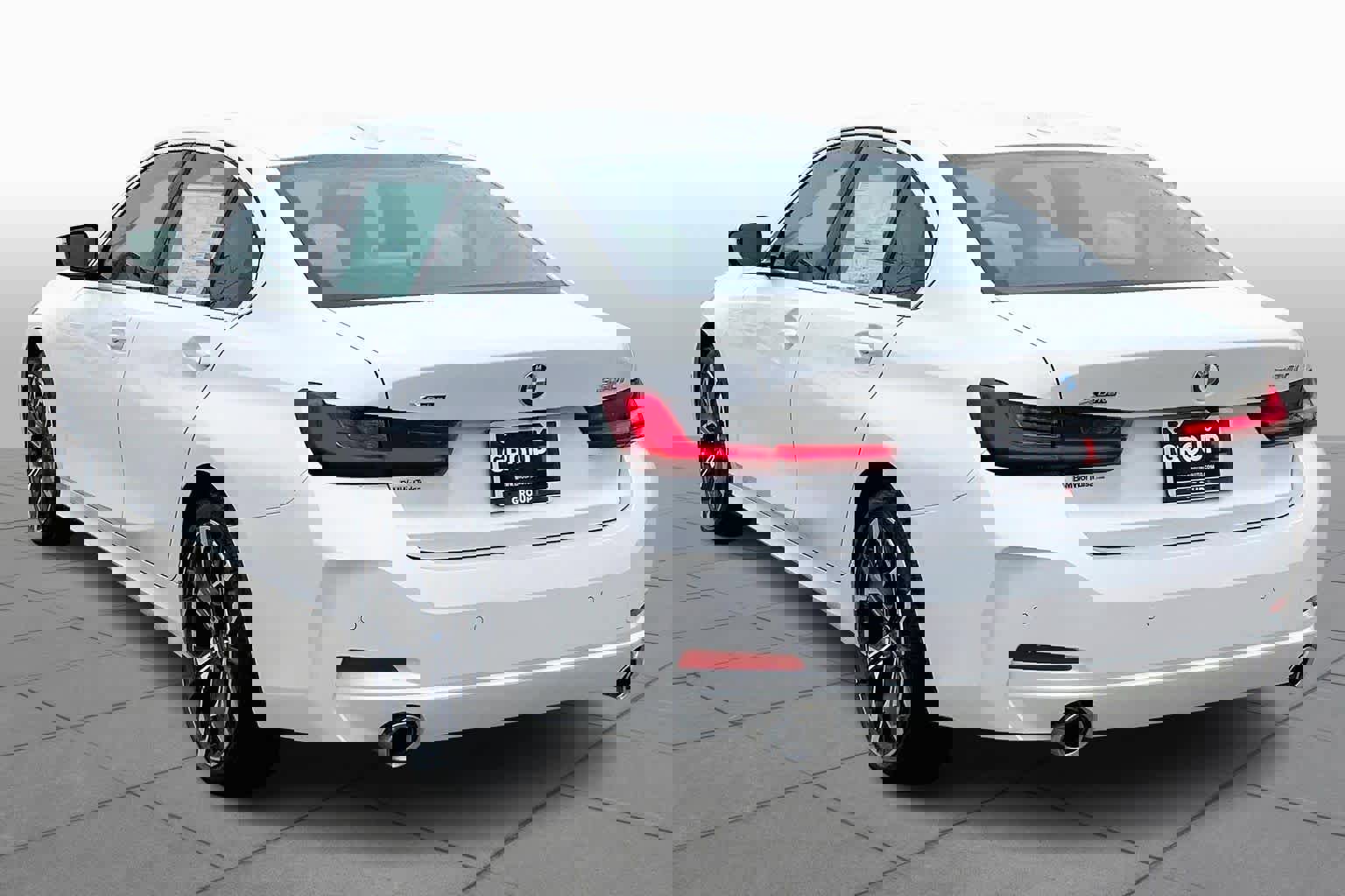 New 2026 BMW 330i xDrive Sedan w/ Convenience Package image 11