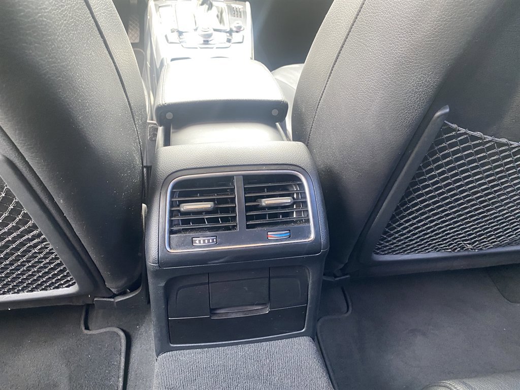 Used 2016 Audi A4 2.0T Premium image 18