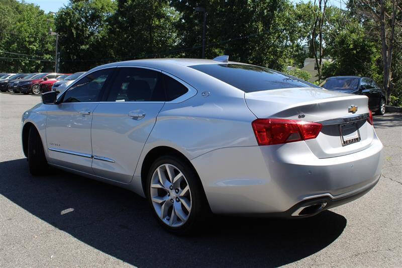 Used 2019 Chevrolet Impala Premier FWD image 3