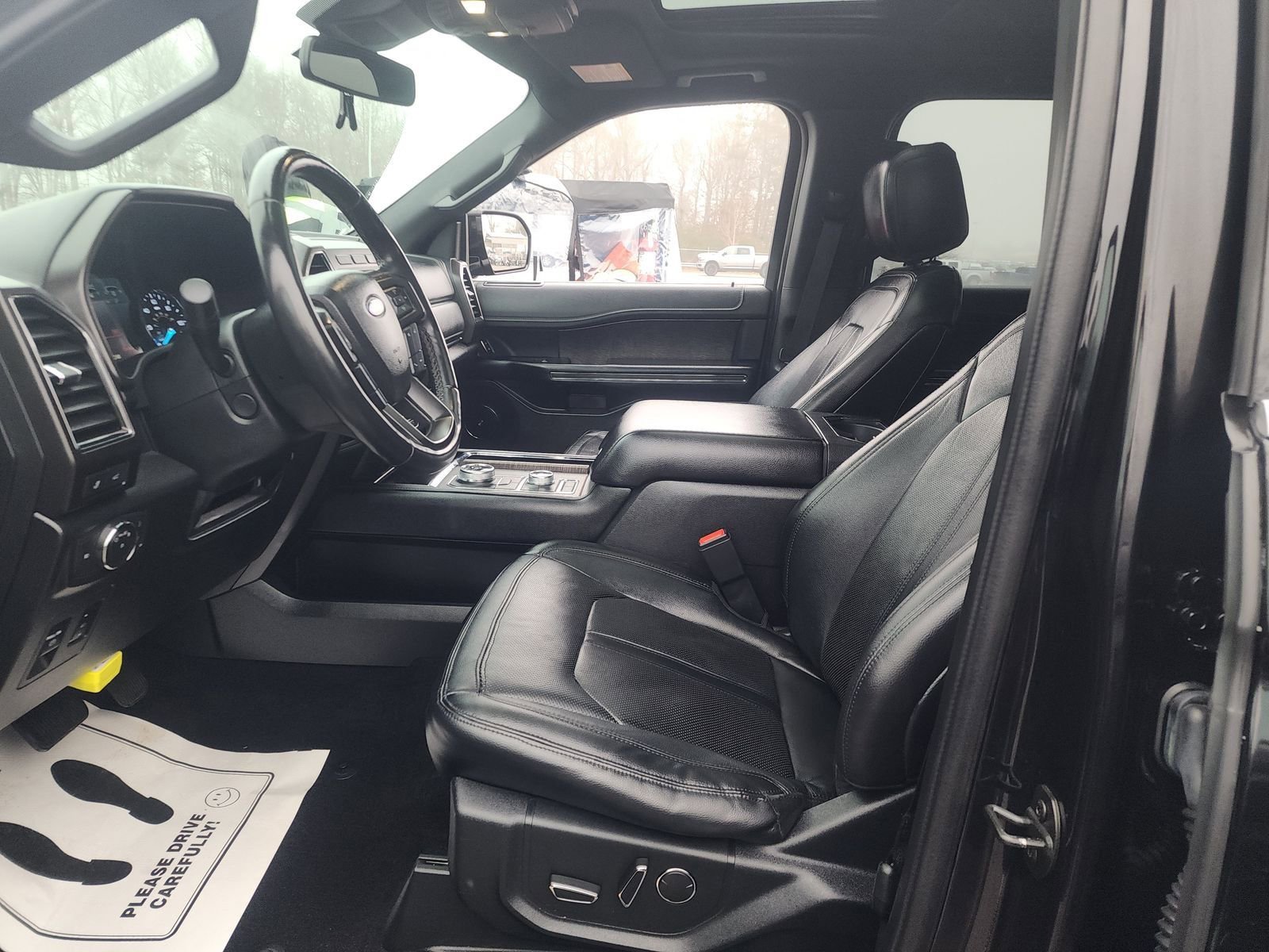 Used 2019 Ford Expedition Limited w/ Equipment Group 302A image 5