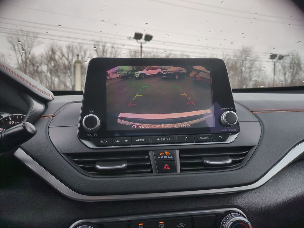 Used 2022 Nissan Altima 2.5 SR image 11