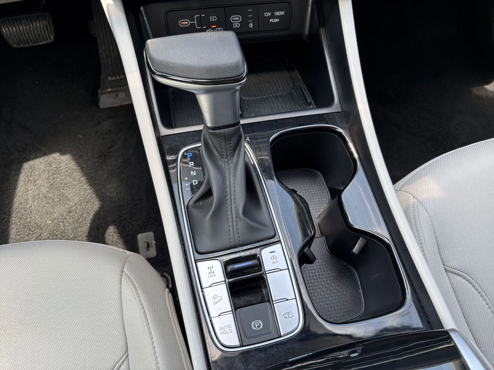 Used 2025 Hyundai Tucson SEL AWD/4WD image 44