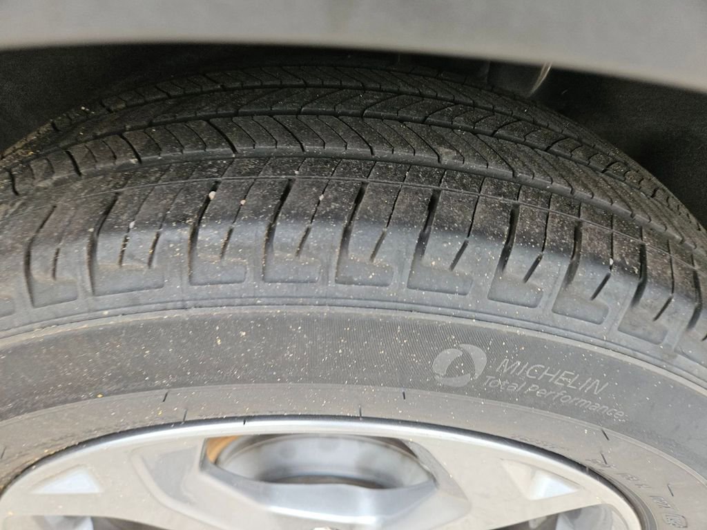Used 2025 Ford Escape ST-Line FWD image 26
