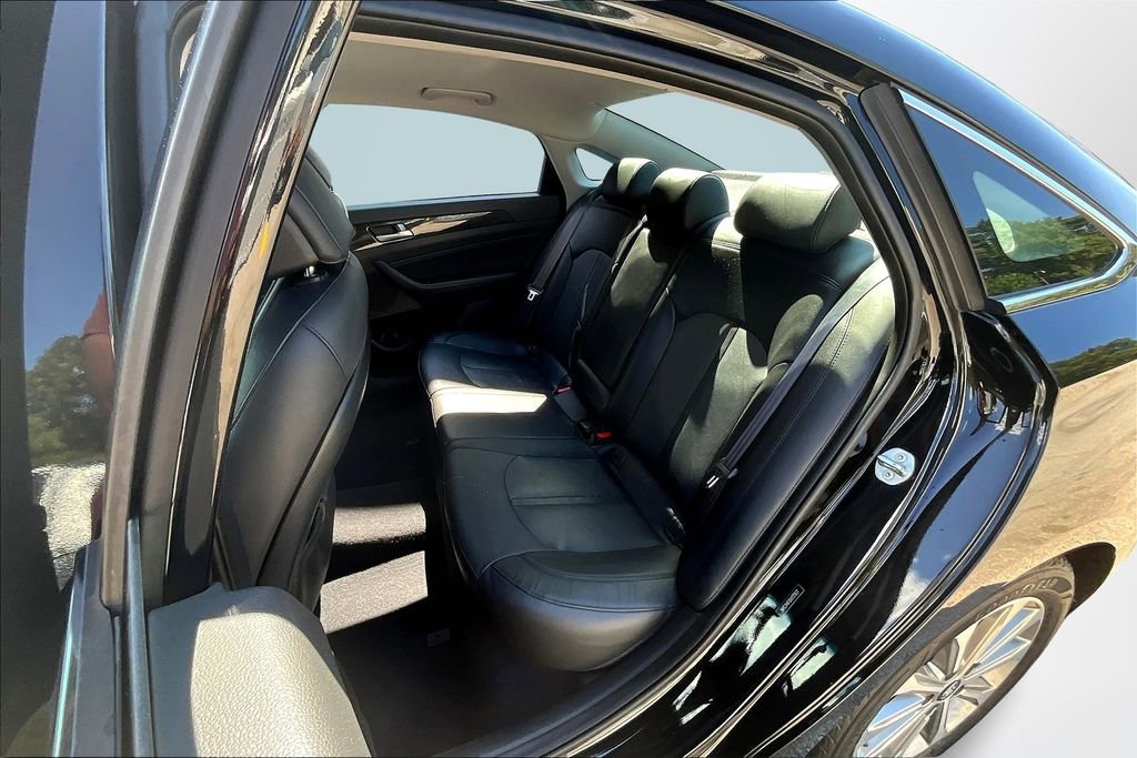 Used 2016 Hyundai Sonata Limited w/ Cargo Package image 22