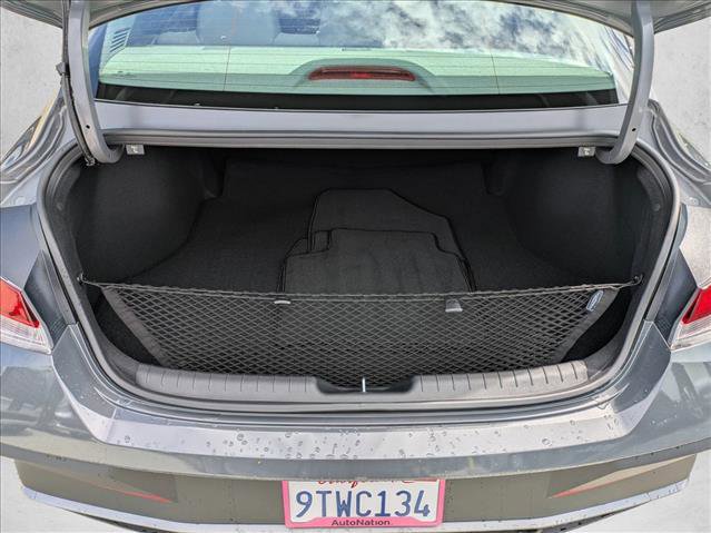 Certified 2025 Hyundai Elantra Sport image 6