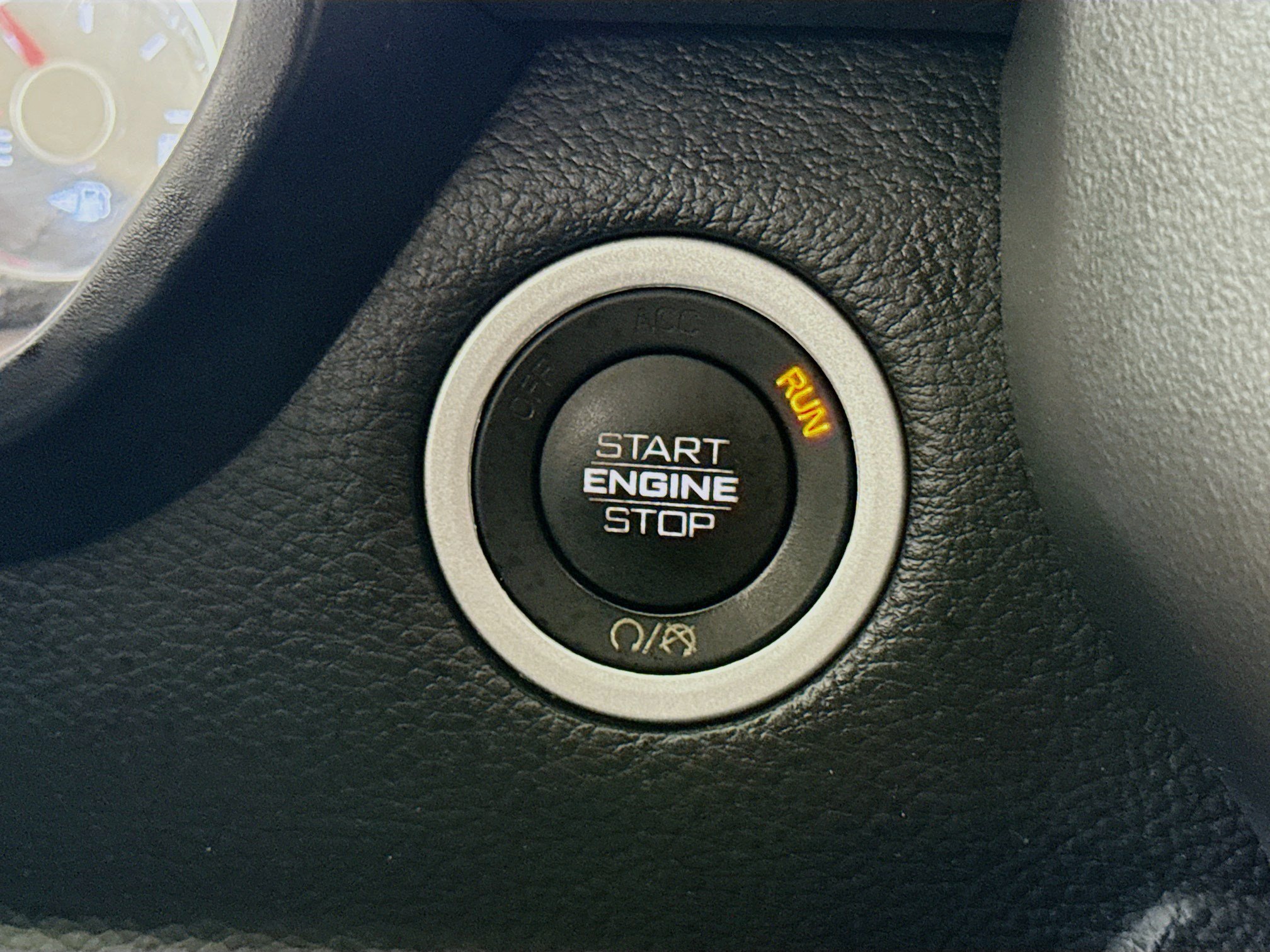 Used 2023 RAM 1500 Laramie AWD/4WD image 21