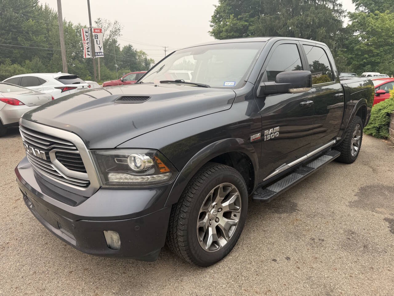 Used 2018 RAM 1500 Limited AWD/4WD image 2