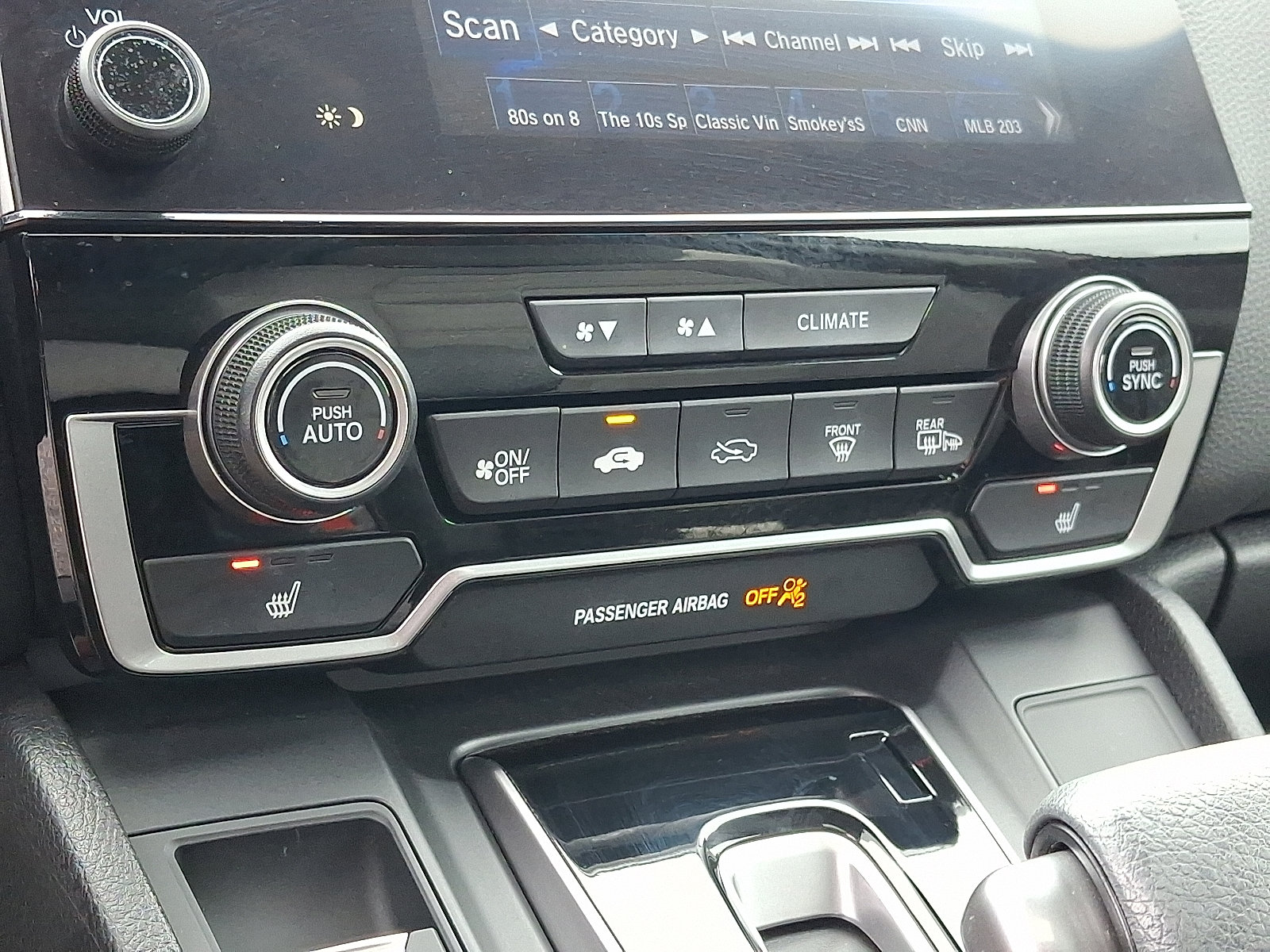 Used 2018 Honda CR-V EX image 16