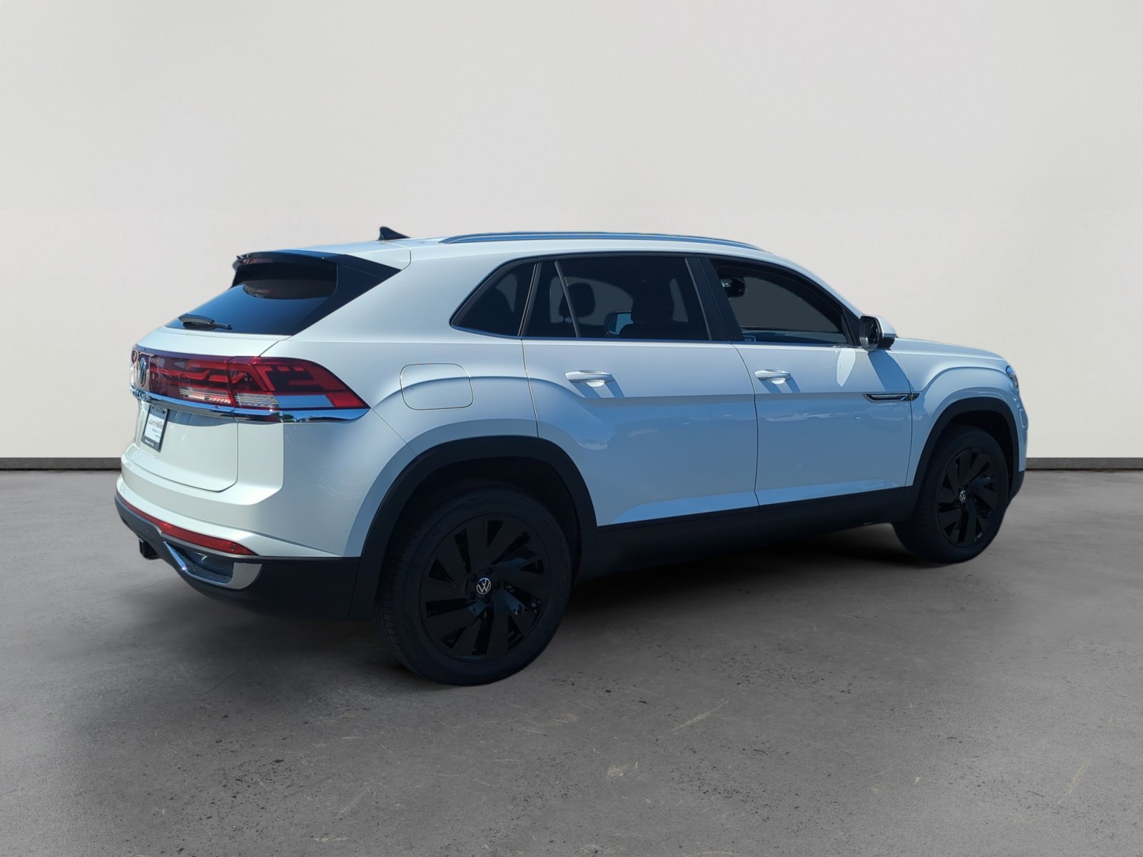 New 2026 Volkswagen Atlas Cross Sport SE image 5