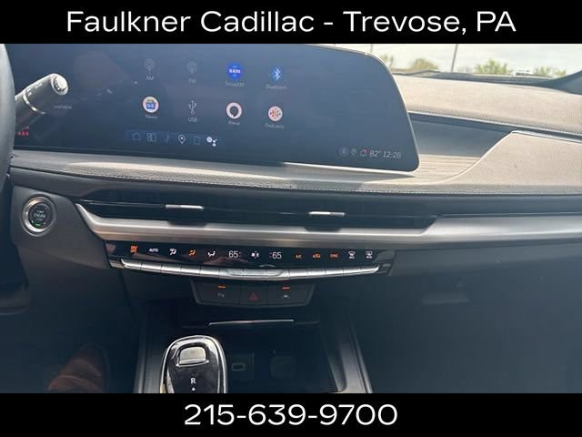 Used 2025 Cadillac XT4 Premium Luxury AWD/4WD image 13