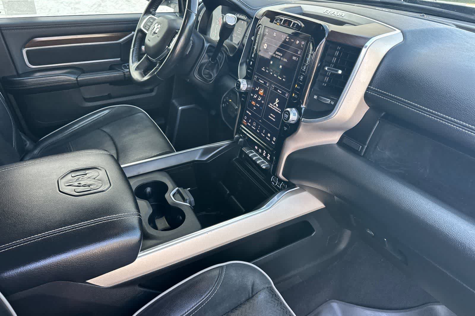 Used 2022 RAM 2500 Laramie AWD/4WD image 31