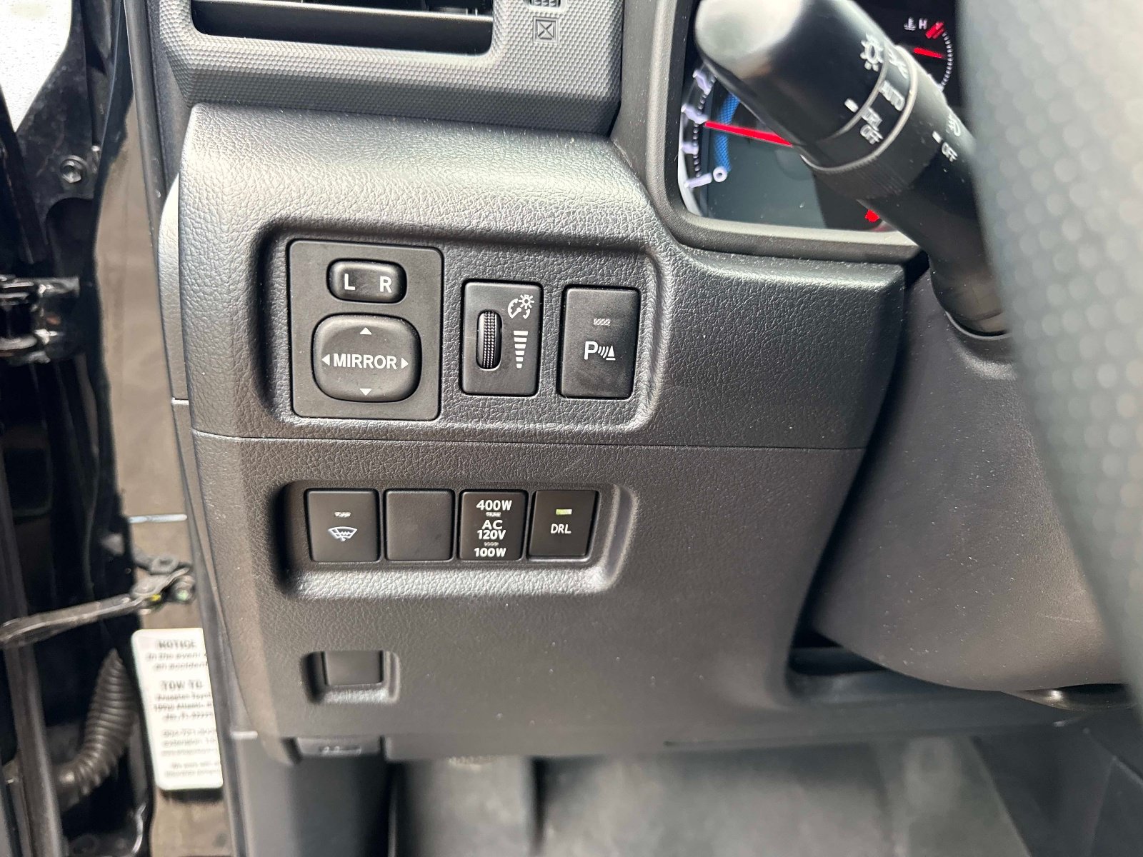 Used 2017 Toyota 4Runner Limited AWD/4WD image 33