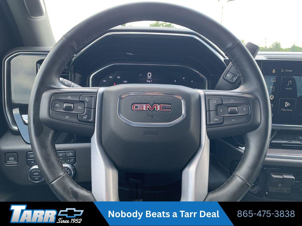Used 2025 GMC Sierra 2500 SLT w/ SLT Premium Package AWD/4WD image 11