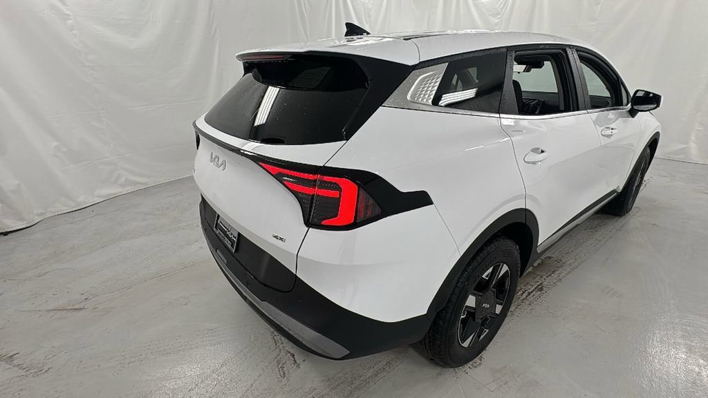 New 2026 Kia Sportage LX AWD/4WD image 3