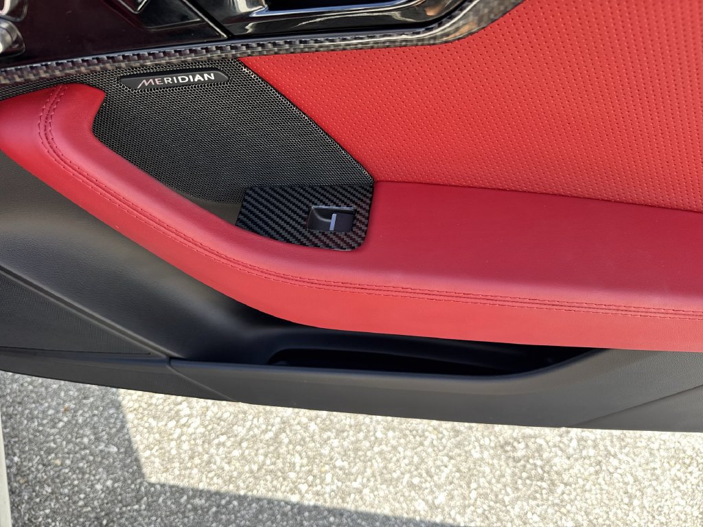 Used 2023 Jaguar F-TYPE Coupe RWD image 42