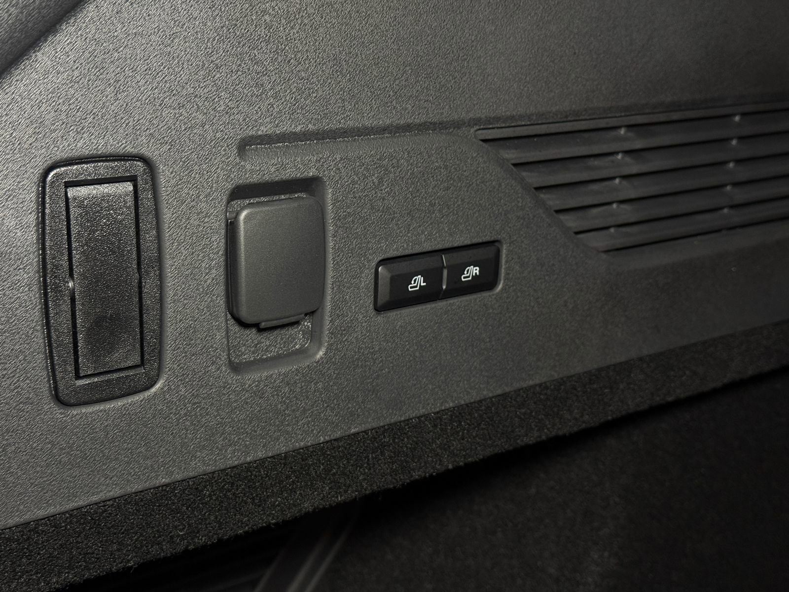 New 2026 Lincoln Nautilus Reserve image 19