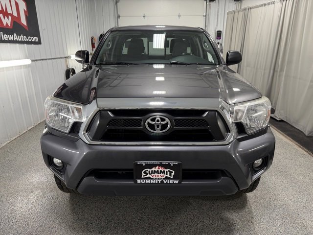 Used 2015 Toyota Tacoma 4x4 Access Cab V6 w/ TRD Off-Road Package image 2