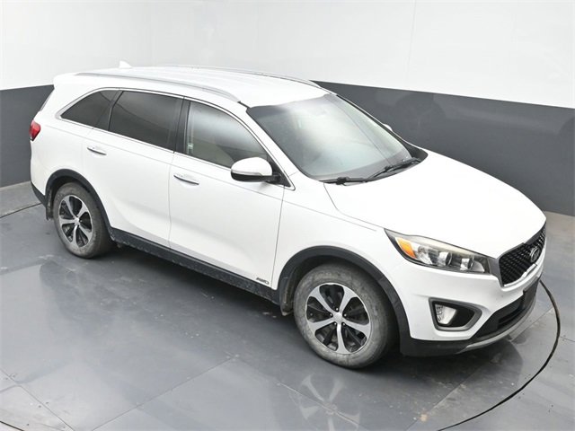 Used 2016 Kia Sorento EX image 37