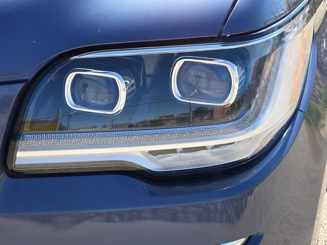 Used 2022 Lincoln Navigator L Reserve image 8