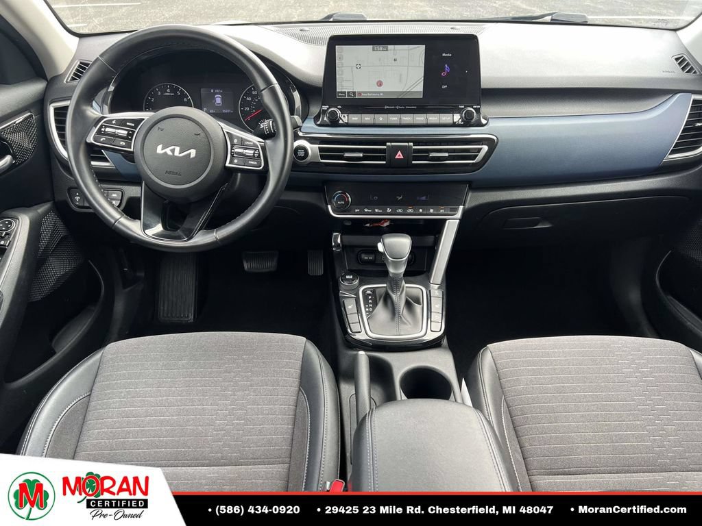 Used 2023 Kia Seltos S w/ Navigation Package AWD/4WD image 14
